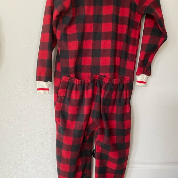 Pook Onsie - Picture 4 of 7